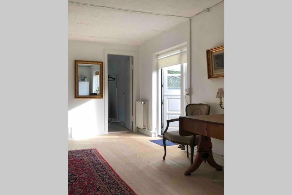 Appleflower Farm Retro Apartment Lillerod Экстерьер фото